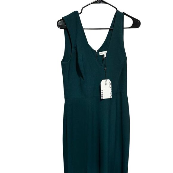 Revolve Dress The Population Sandra Plunge Crepe Trumpet Gown Maxi Dress in Pine - Picture 9 of 11